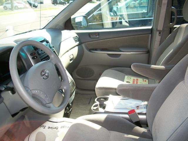 2009 Toyota Sienna XLT, Local Trade In