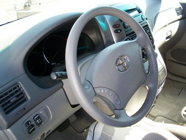 2009 Toyota Sienna XLT, Local Trade In