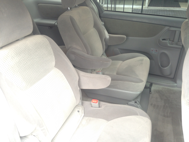 2009 Toyota Sienna 1996 Buick