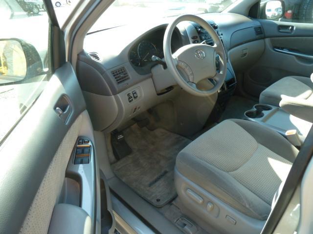 2009 Toyota Sienna Unknown