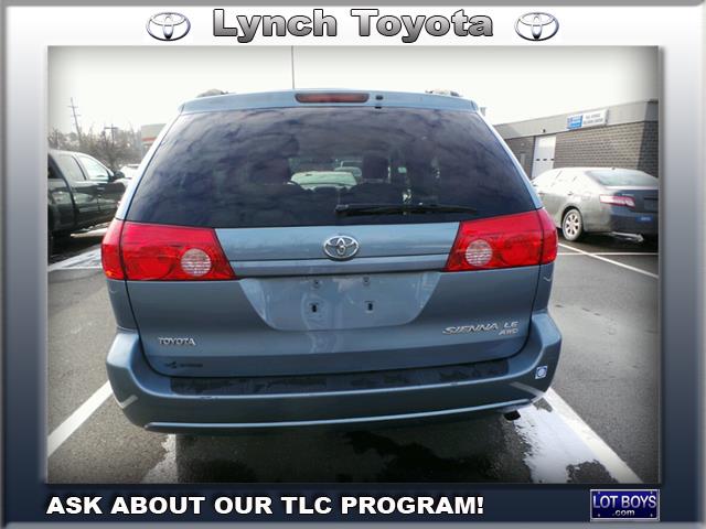 2009 Toyota Sienna XLT 4.6L 4WD