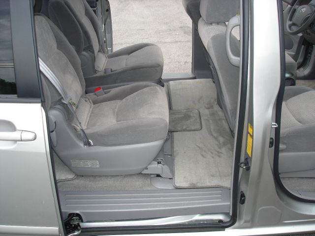 2010 Toyota Sienna SXT Ext Cab