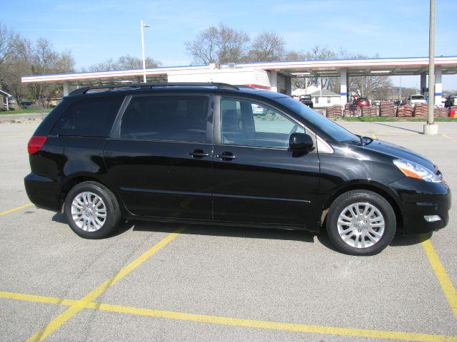 2010 Toyota Sienna SR5 Sport Edition