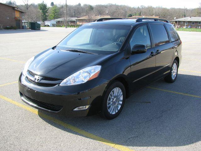 2010 Toyota Sienna SR5 Sport Edition