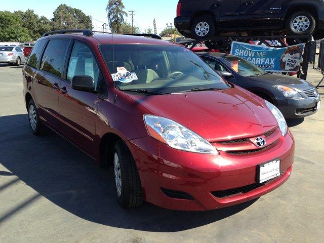 2010 Toyota Sienna Eddie Bauer 4x4