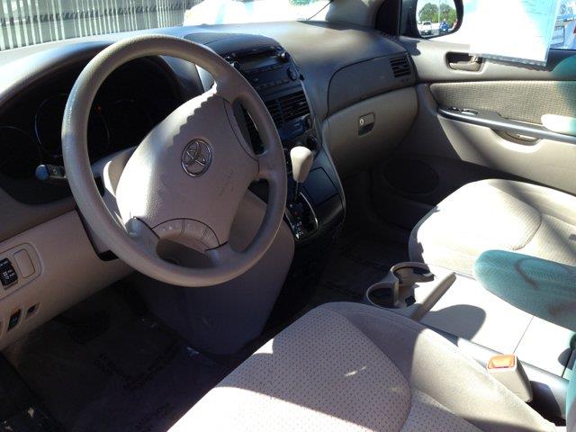 2010 Toyota Sienna Eddie Bauer 4x4