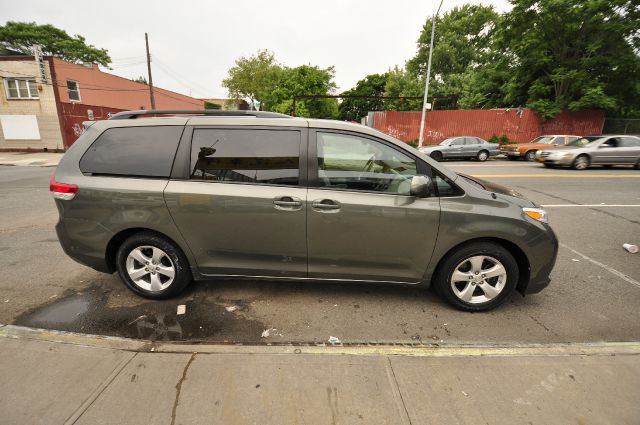 2011 Toyota Sienna GLT Special Edition