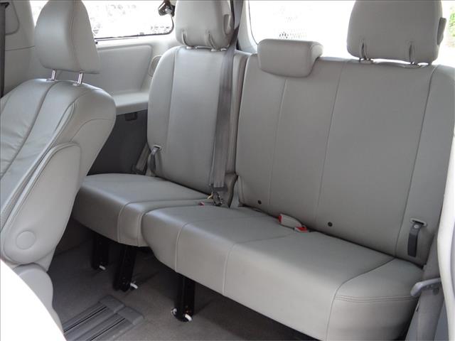 2011 Toyota Sienna LE 4X4 Leather DVD Sunroof