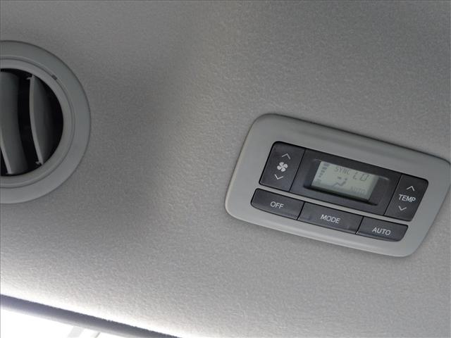 2011 Toyota Sienna LE 4X4 Leather DVD Sunroof