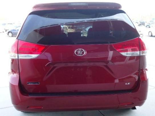 2011 Toyota Sienna Base