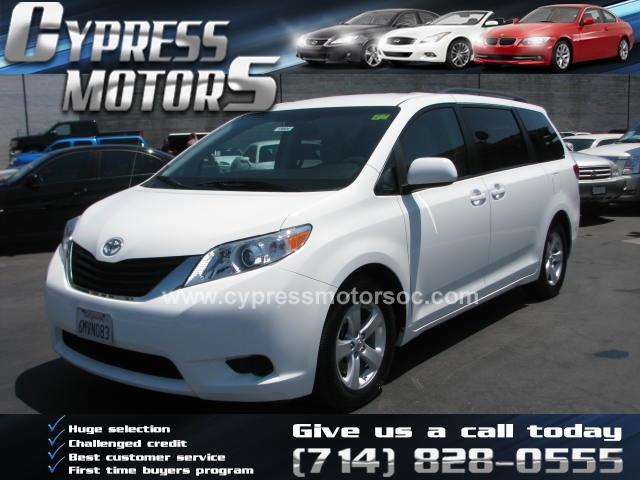 2011 Toyota Sienna Eddie Bauer 4x4