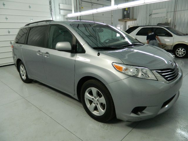 2011 Toyota Sienna 4dr Wgn Auto Grand Touring