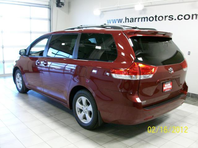 2012 Toyota Sienna Base