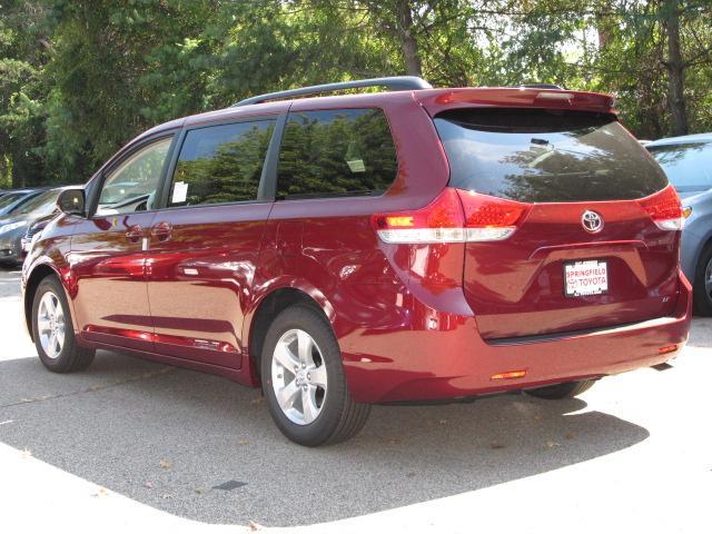 2014 Toyota Sienna X