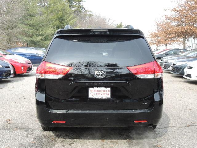 2014 Toyota Sienna X