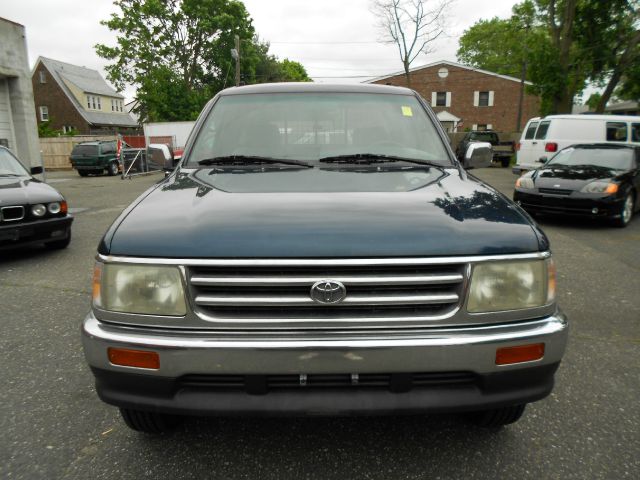 1995 Toyota T100 Work Truck Pickup 4D 5 3/4 Ft