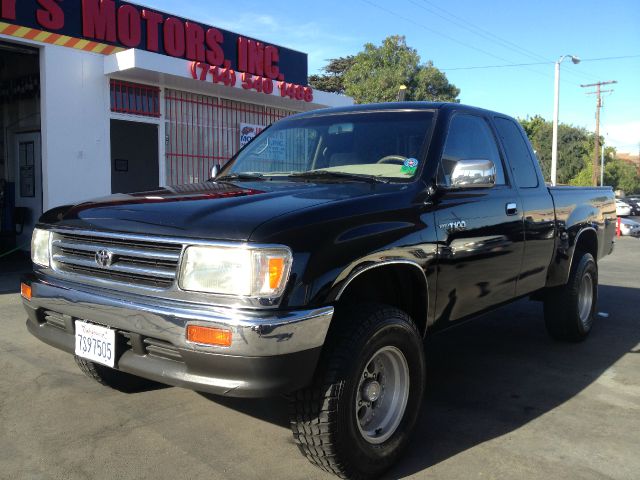 1996 Toyota T100 Work Truck Pickup 4D 5 3/4 Ft