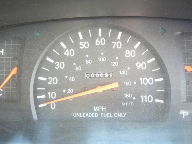 1997 Toyota Tacoma ES 2.4L AUTO