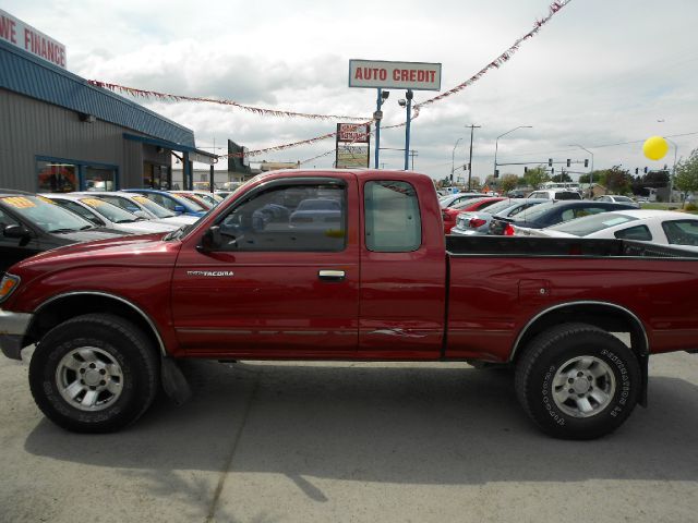 1997 Toyota Tacoma LT Pickup 4D 6 1/2 Ft