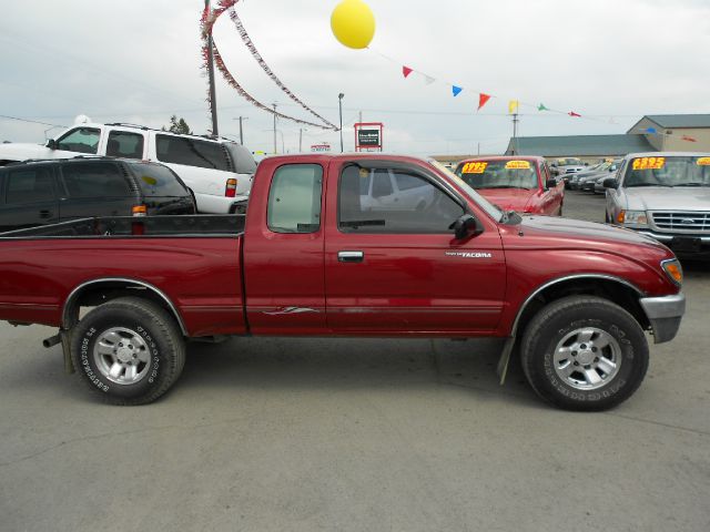 1997 Toyota Tacoma LT Pickup 4D 6 1/2 Ft