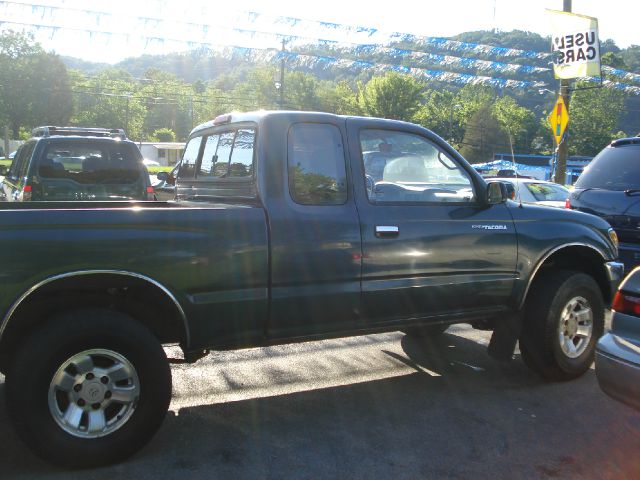 1997 Toyota Tacoma AWD SL