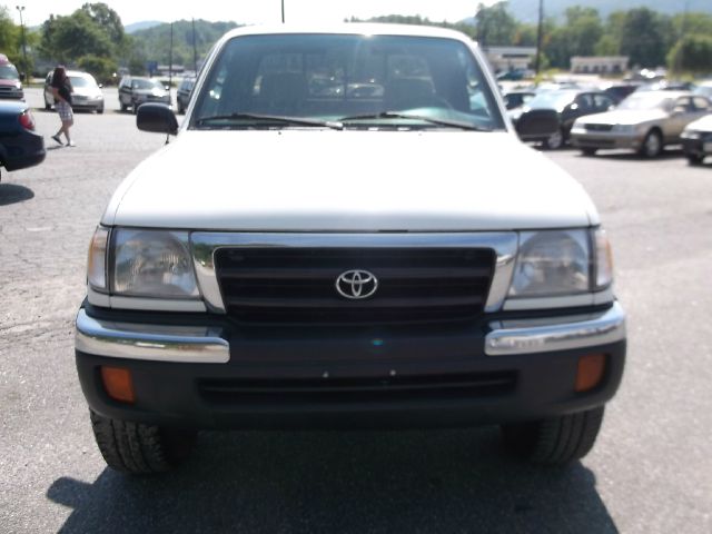 1998 Toyota Tacoma LT Pickup 4D 6 1/2 Ft