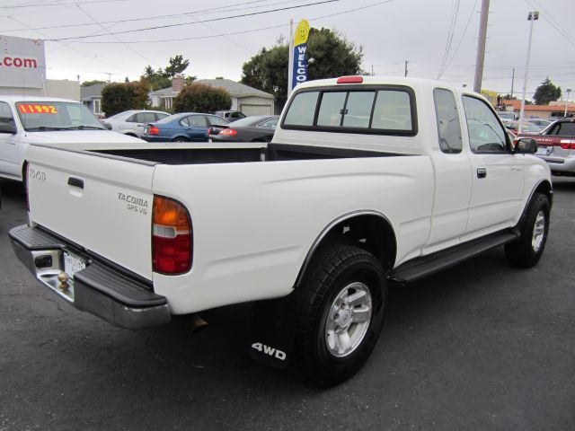 1998 Toyota Tacoma LT Pickup 4D 6 1/2 Ft