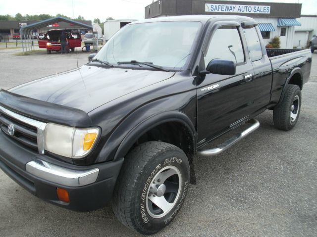 1998 Toyota Tacoma LT Pickup 4D 6 1/2 Ft