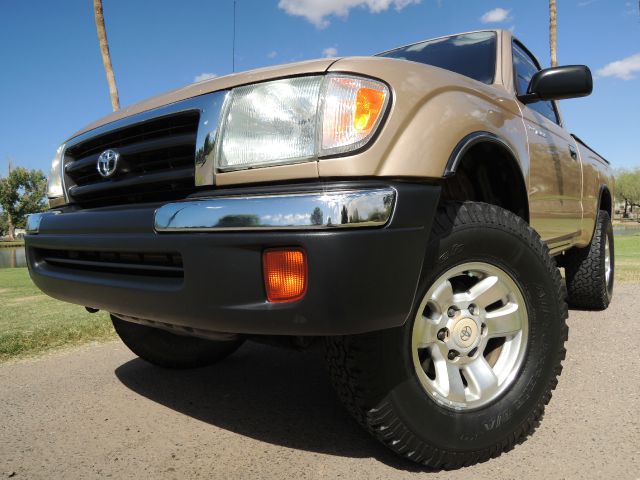 1999 Toyota Tacoma 3.6R Limited W/power Moonroof