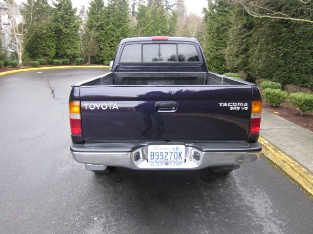 1999 Toyota Tacoma LT Pickup 4D 6 1/2 Ft