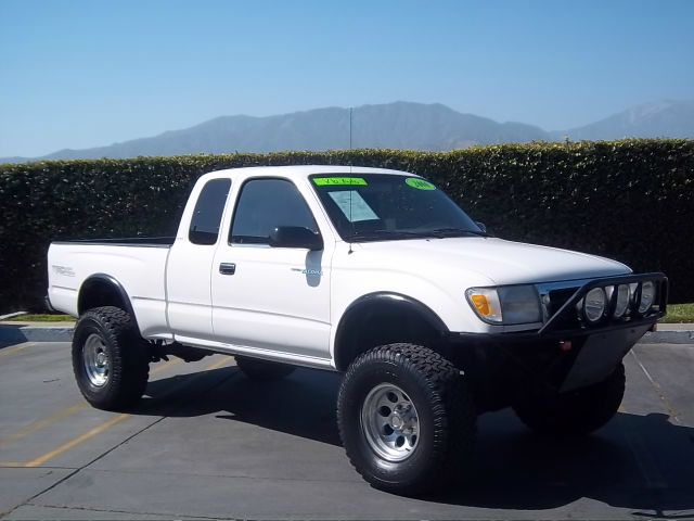 2000 Toyota Tacoma SLT Laramie Big Horn