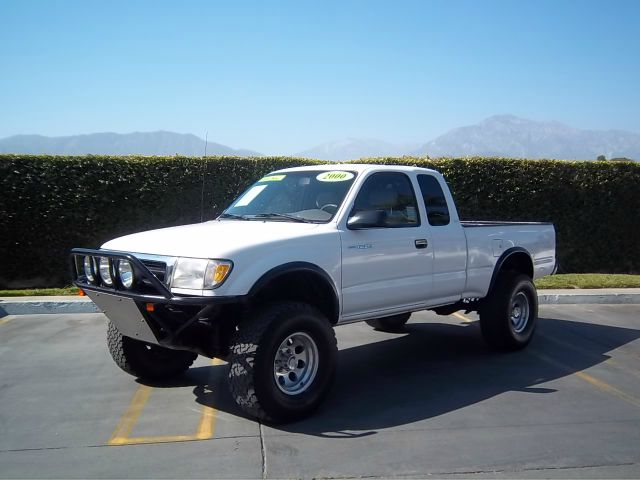 2000 Toyota Tacoma SLT Laramie Big Horn