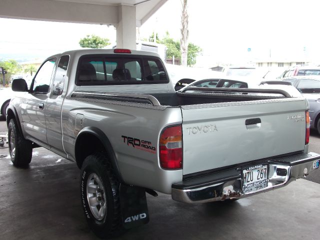 2000 Toyota Tacoma LT Pickup 4D 6 1/2 Ft