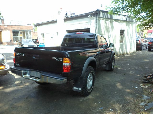 2001 Toyota Tacoma LT Pickup 4D 6 1/2 Ft