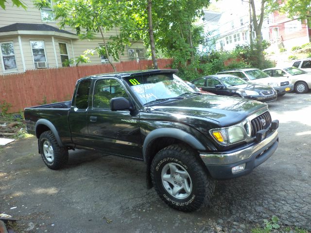 2001 Toyota Tacoma LT Pickup 4D 6 1/2 Ft