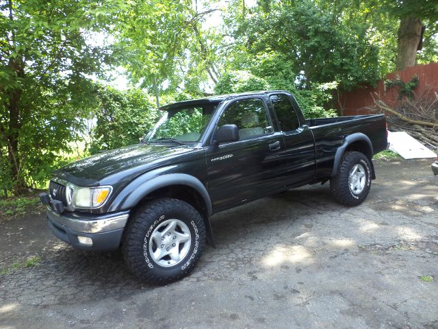 2001 Toyota Tacoma LT Pickup 4D 6 1/2 Ft