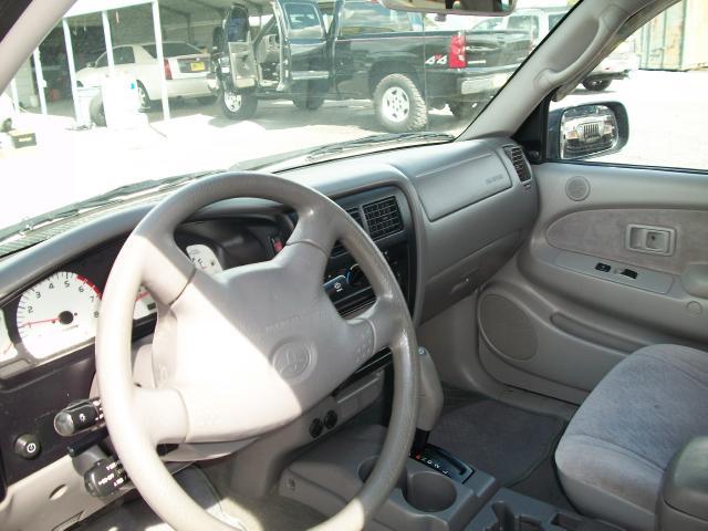 2001 Toyota Tacoma Base