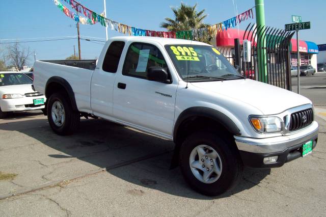 2001 Toyota Tacoma Base