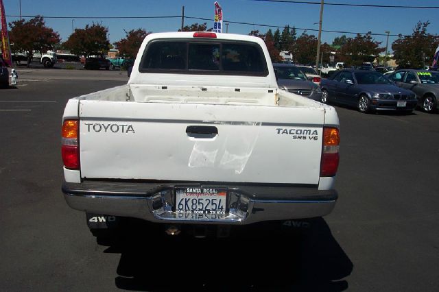 2001 Toyota Tacoma LT Pickup 4D 6 1/2 Ft