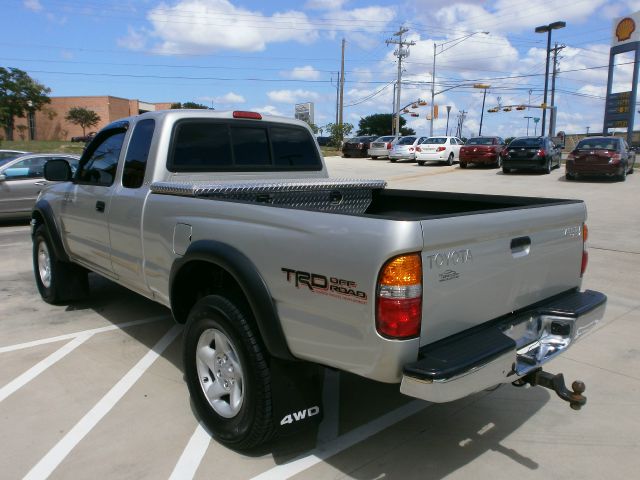 2001 Toyota Tacoma LT Pickup 4D 6 1/2 Ft