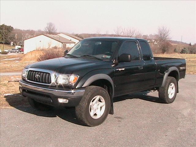 2001 Toyota Tacoma Limited 5-passenger