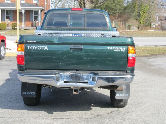 2001 Toyota Tacoma LT Pickup 4D 6 1/2 Ft