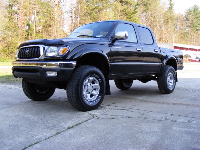 2001 Toyota Tacoma LT1 Sedan