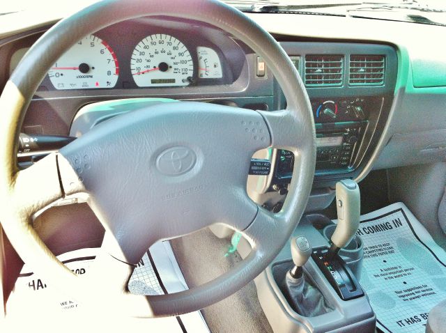 2001 Toyota Tacoma AWD SL