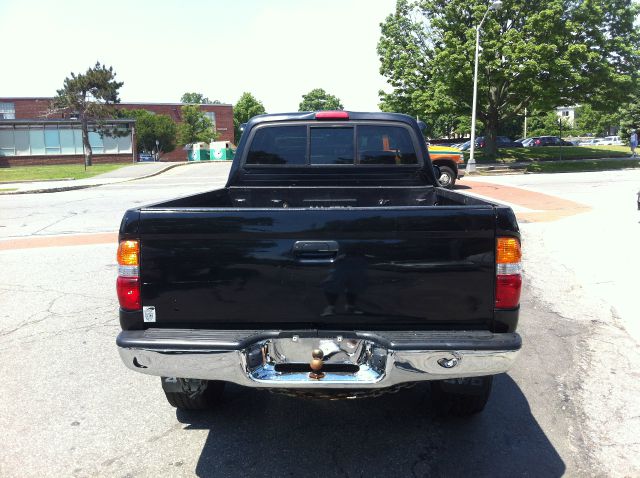 2001 Toyota Tacoma AWD SL