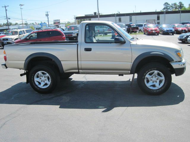 2001 Toyota Tacoma 4WD 4dr AT