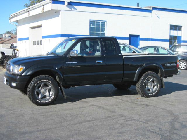 2002 Toyota Tacoma 325i Chrome Wheels