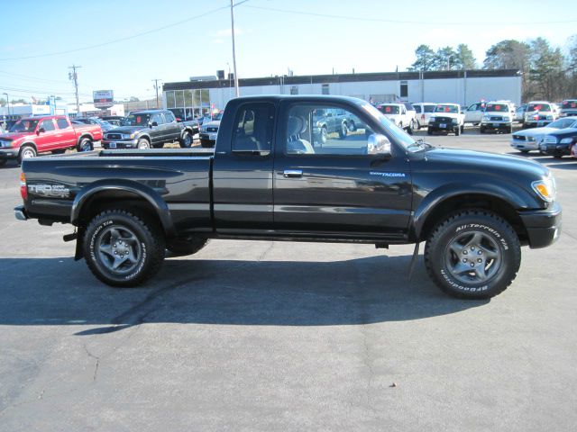 2002 Toyota Tacoma 325i Chrome Wheels