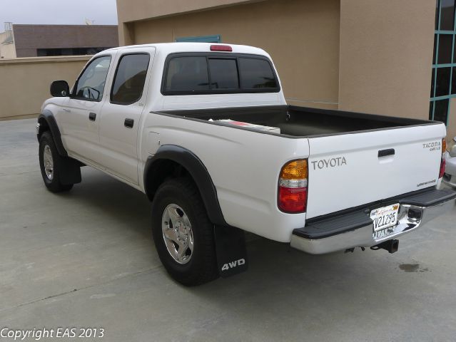 2002 Toyota Tacoma LT1 Sedan