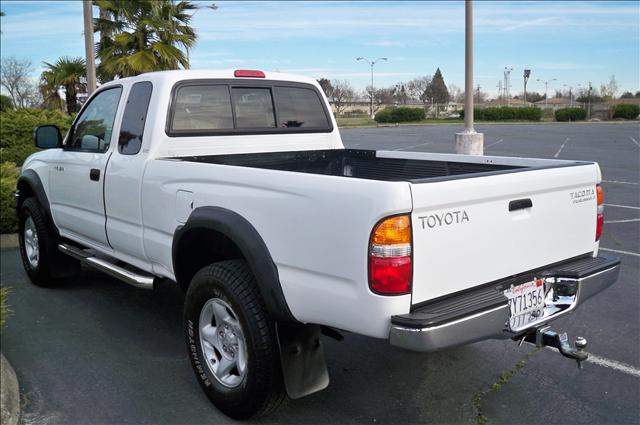 2002 Toyota Tacoma AWD SL